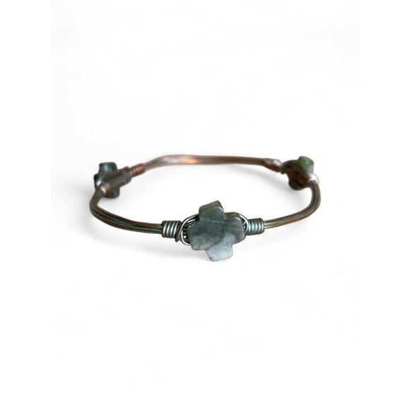 Handcrafted Wire Bangle With Green Jade Stone Cross Accents - Picture 3 of 4